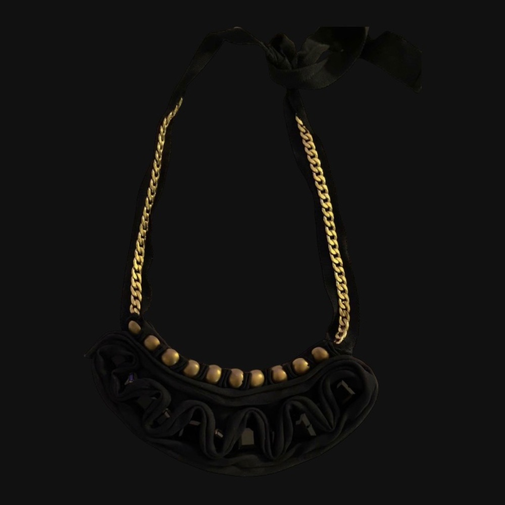 Collar Necklace (Black & Gold)